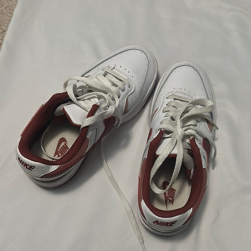 Nike White and Burgundy Sneakers